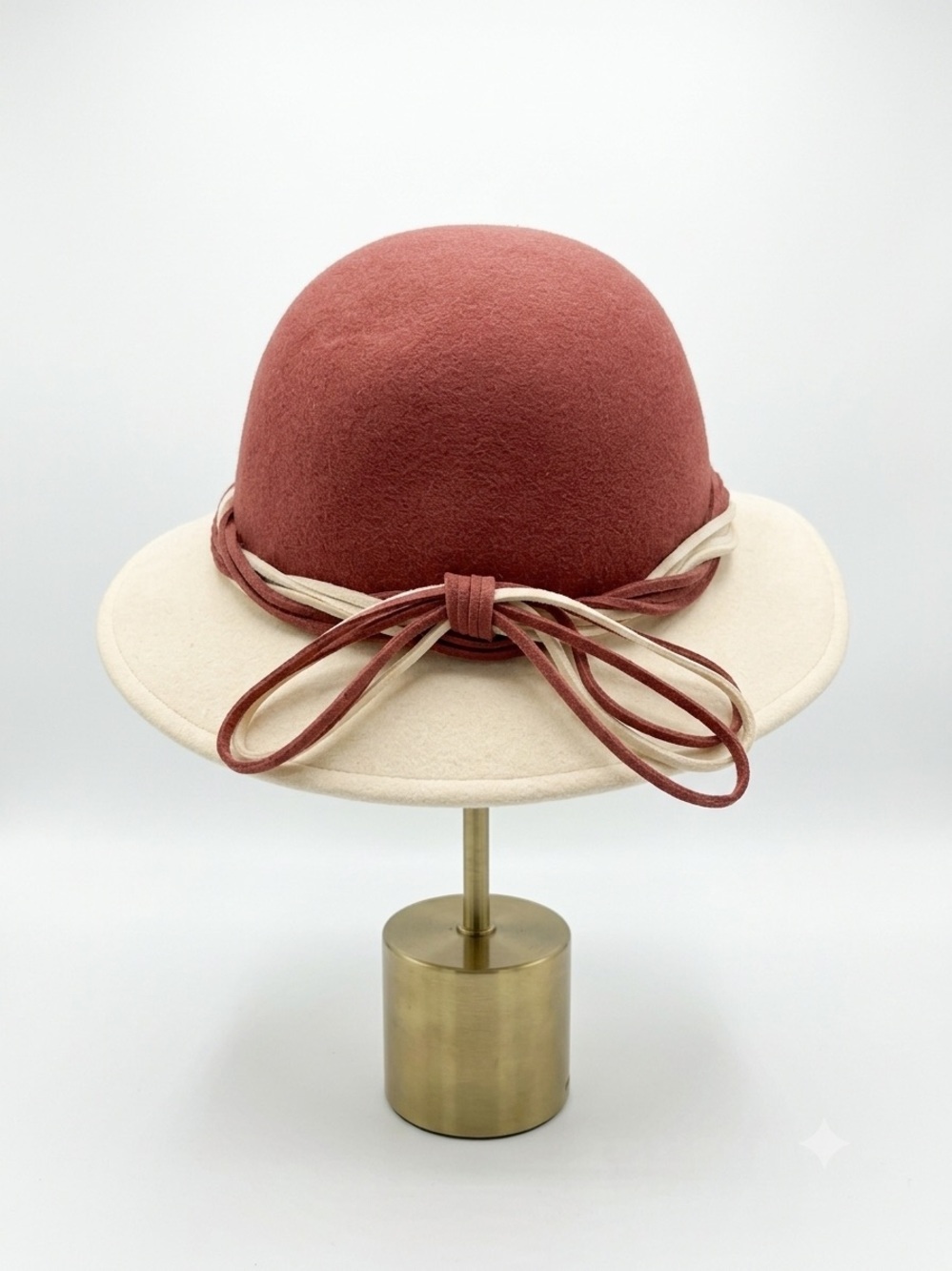 Vintage Georgette felt  Two-Tone Cloche Hat in soft cherry and Cream